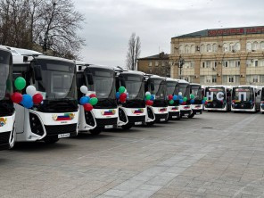Современные и комфортные – именно такие новые автобусы начнут курсировать по Махачкале в ближайшее время