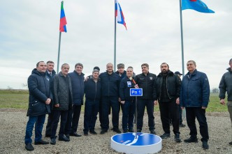 Реперный знак в ознаменование запуска строительства дороги в обход Дербента установлен!