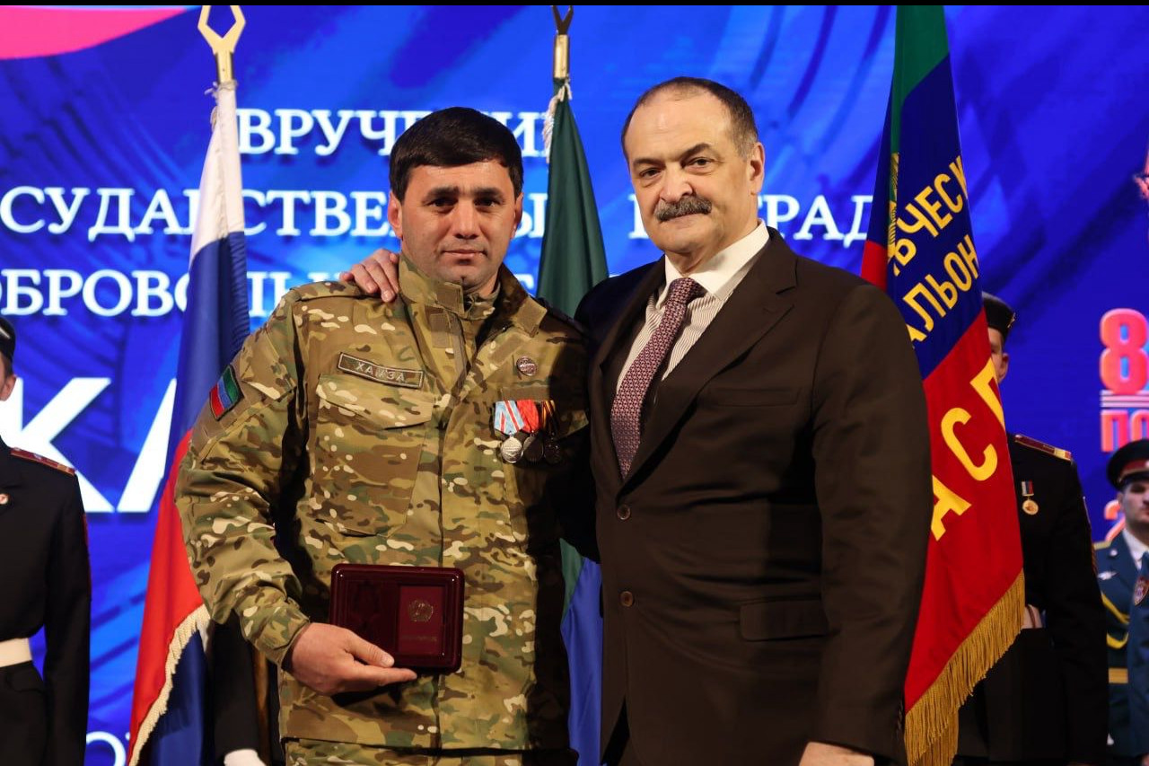 Торжественная церемония вручения государственных наград военнослужащим батальона «Каспий»