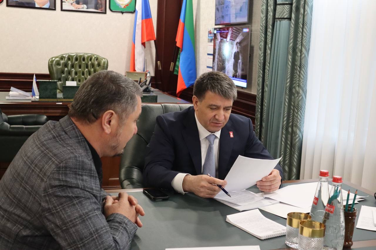 Джамбулат Салавов провел прием граждан