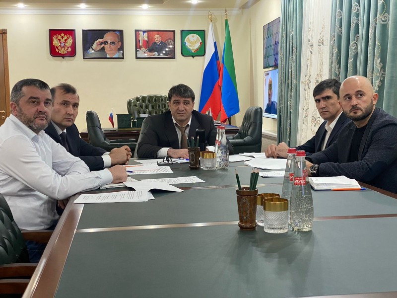 Джамбулат Салавов принял участие в круглом столе по вопросам развития международного транспортного коридора «Север – Юг»
