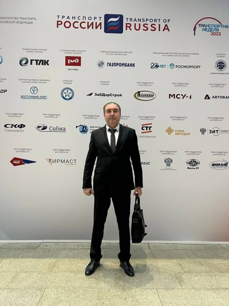 Первый заместитель министра транспорта и дорожного хозяйства РД Мурад Атаев принимает участие в 17 Международном форуме и выставке «Транспорт России»