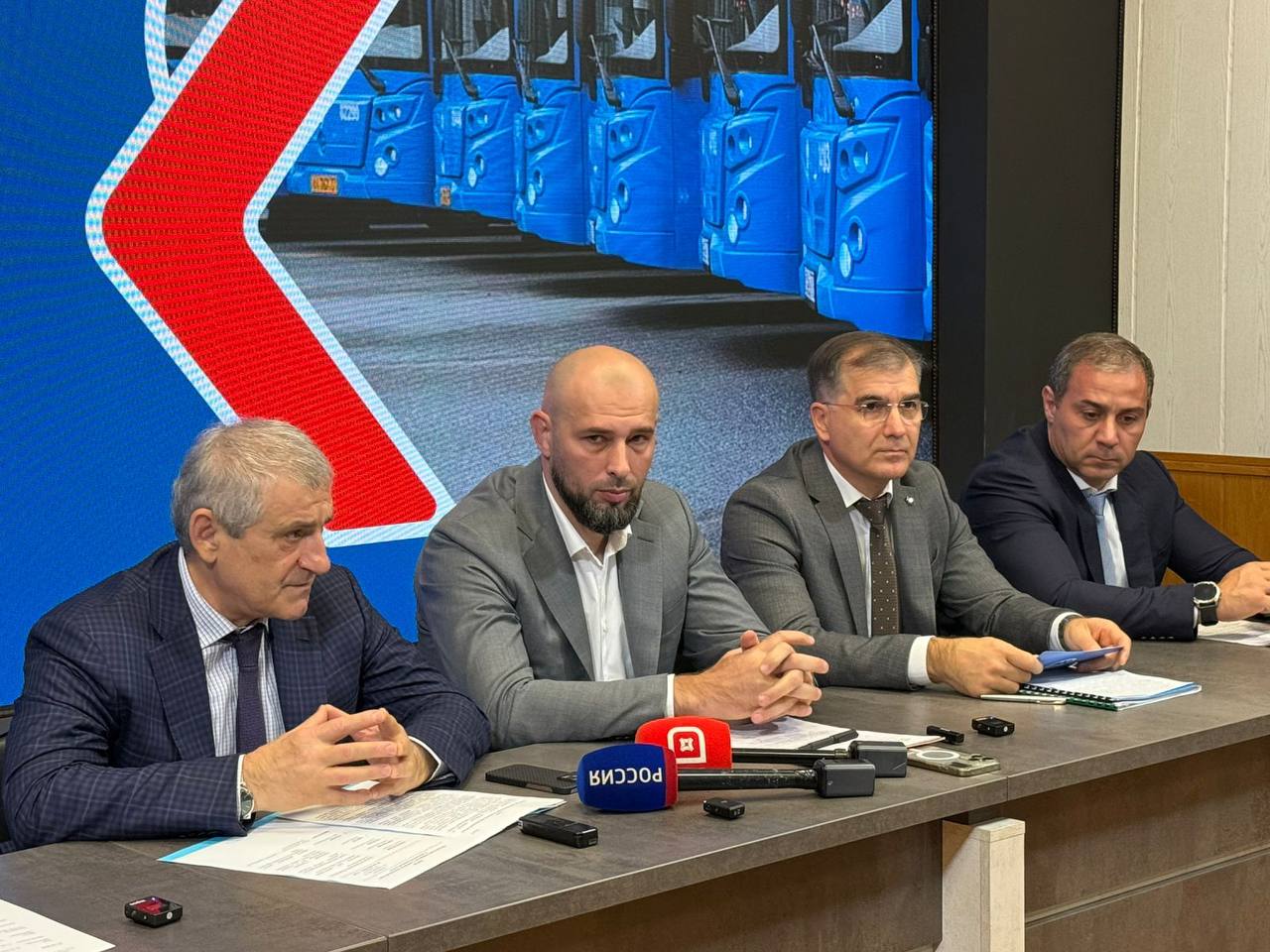 В Махачкале внедряют новый способ оплаты поездок в общественном транспорте