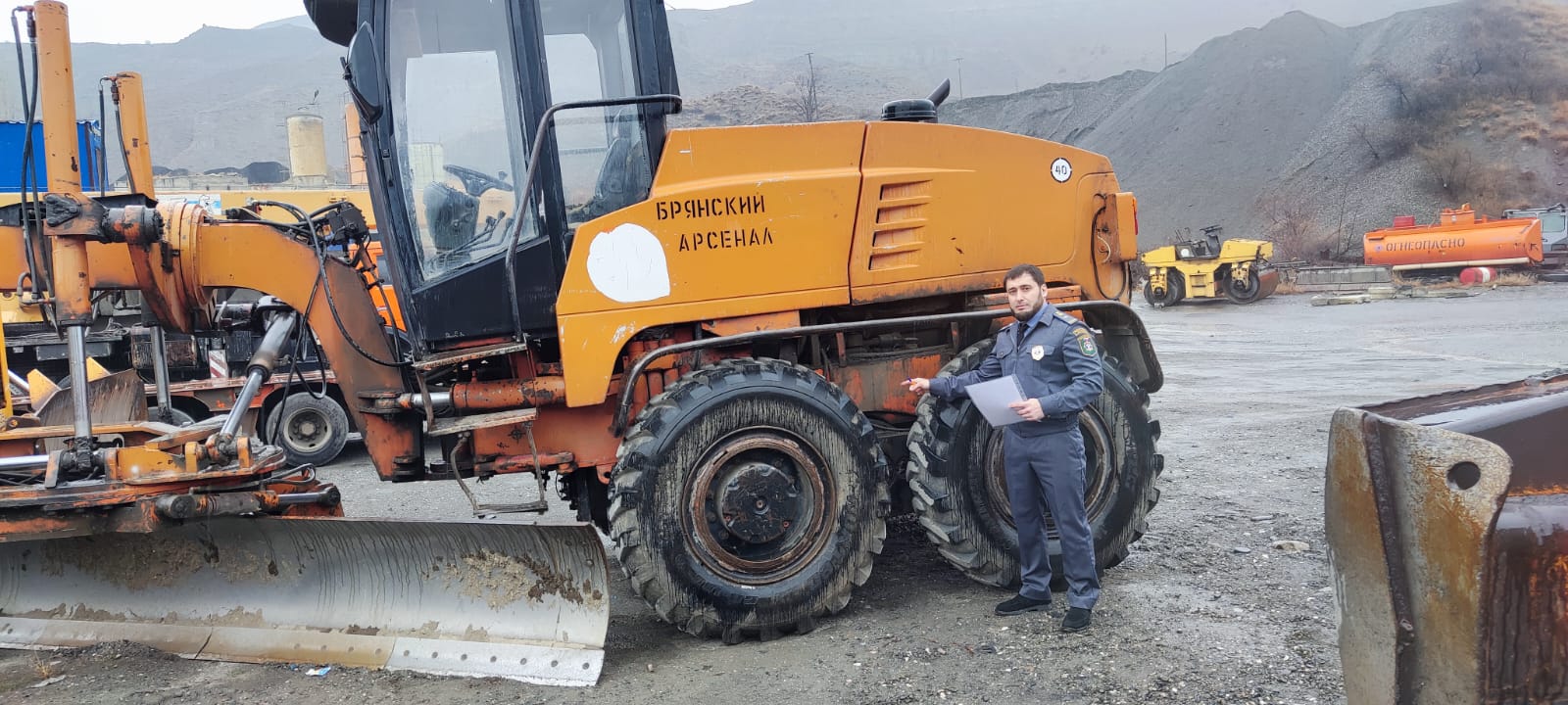 Сотрудники Управления Гостехнадзора Минтранса РД провели профилактический визит в Ботлихском районе