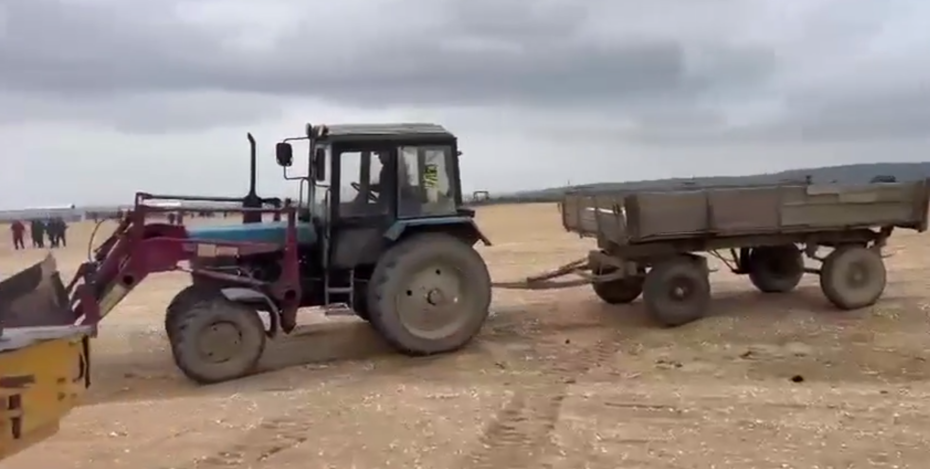 В Каякентском районе прошла акция по расчистке побережья от мусора, выброшенного стихией