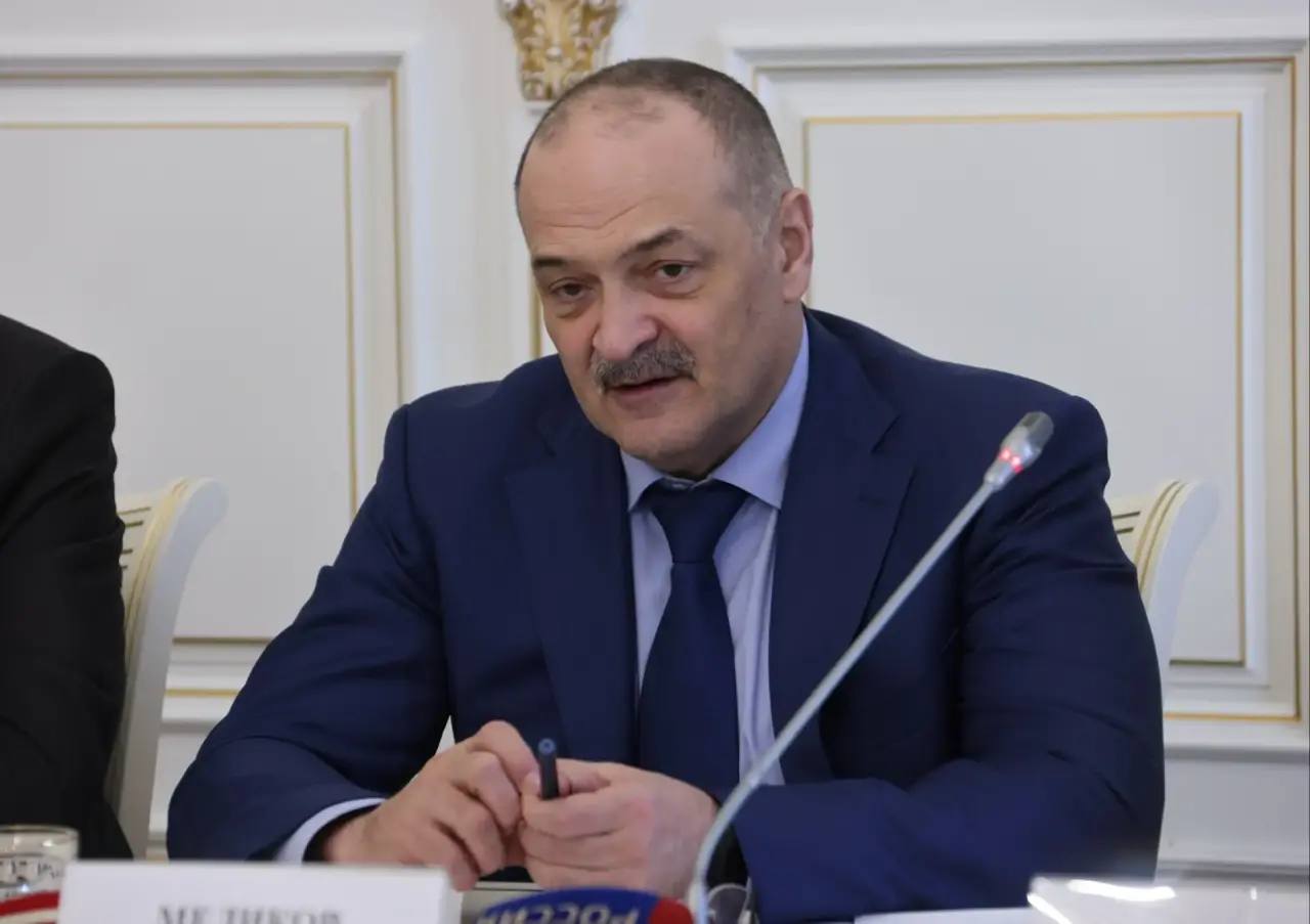 Арсланбек Алибеков рассказал о достижениях в дорожно-транспортной сфере под руководством Сергея Меликова
