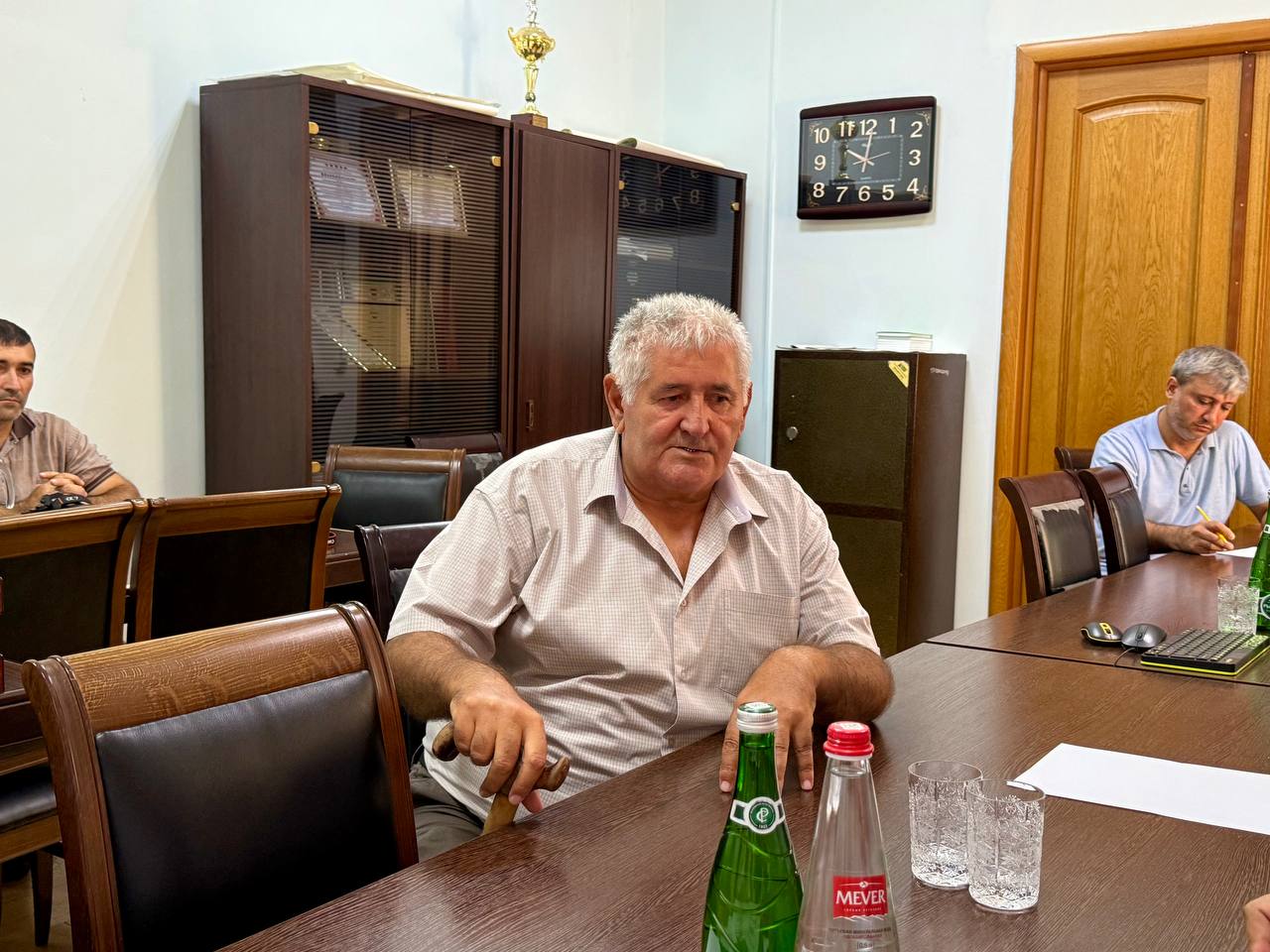 Нариман Батырбиев провел выездной прием граждан в Карабудахкентском районе