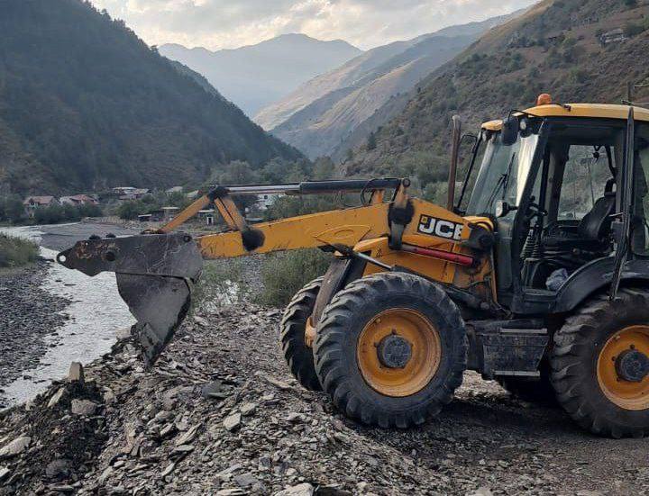 ️Дорожники Дагестана продолжают работы по благоустройству дорог