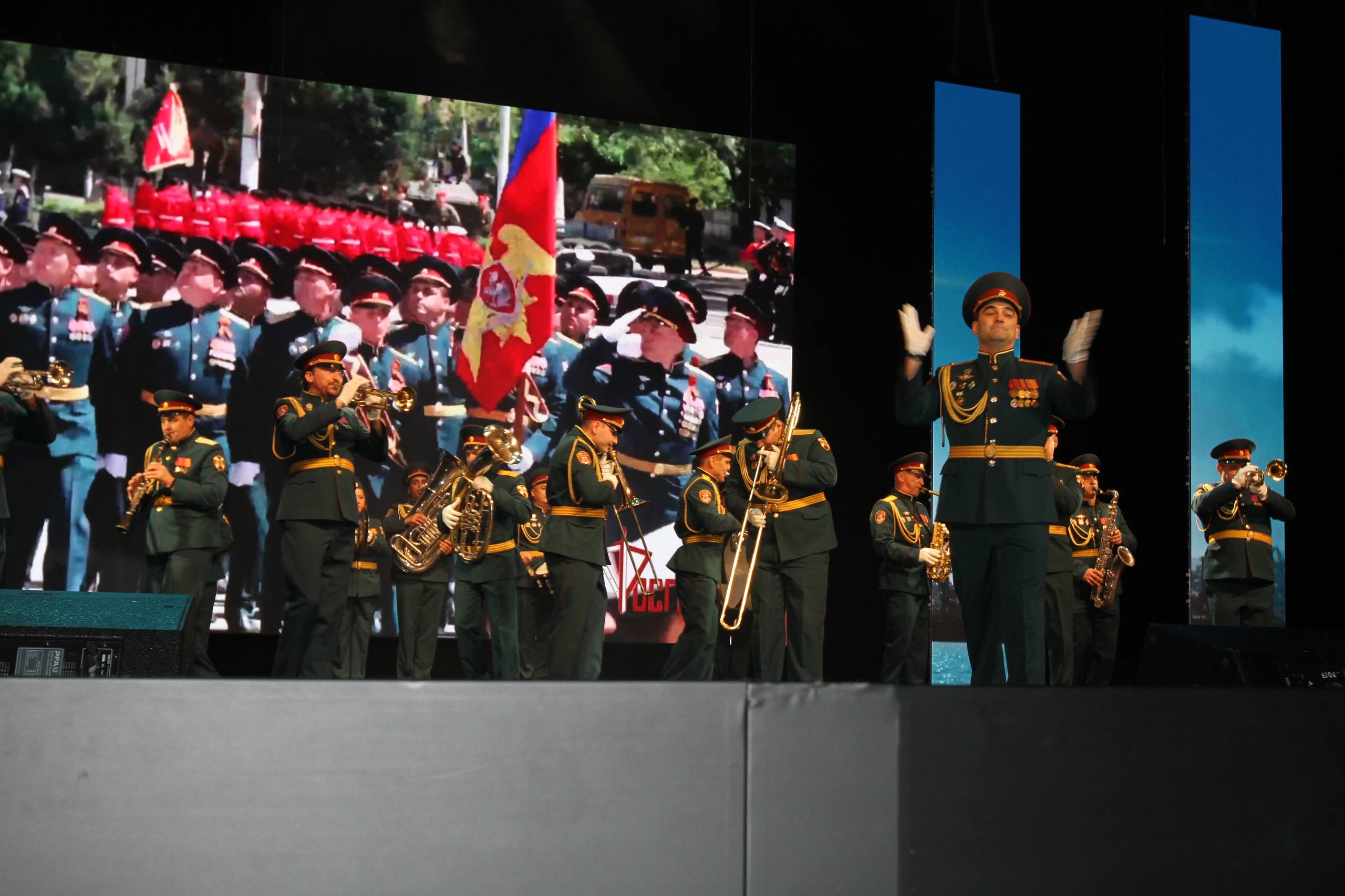 Магомед Тагиров отметил высокий профессионализм работников и ветеранов Махачкалинского морского порта