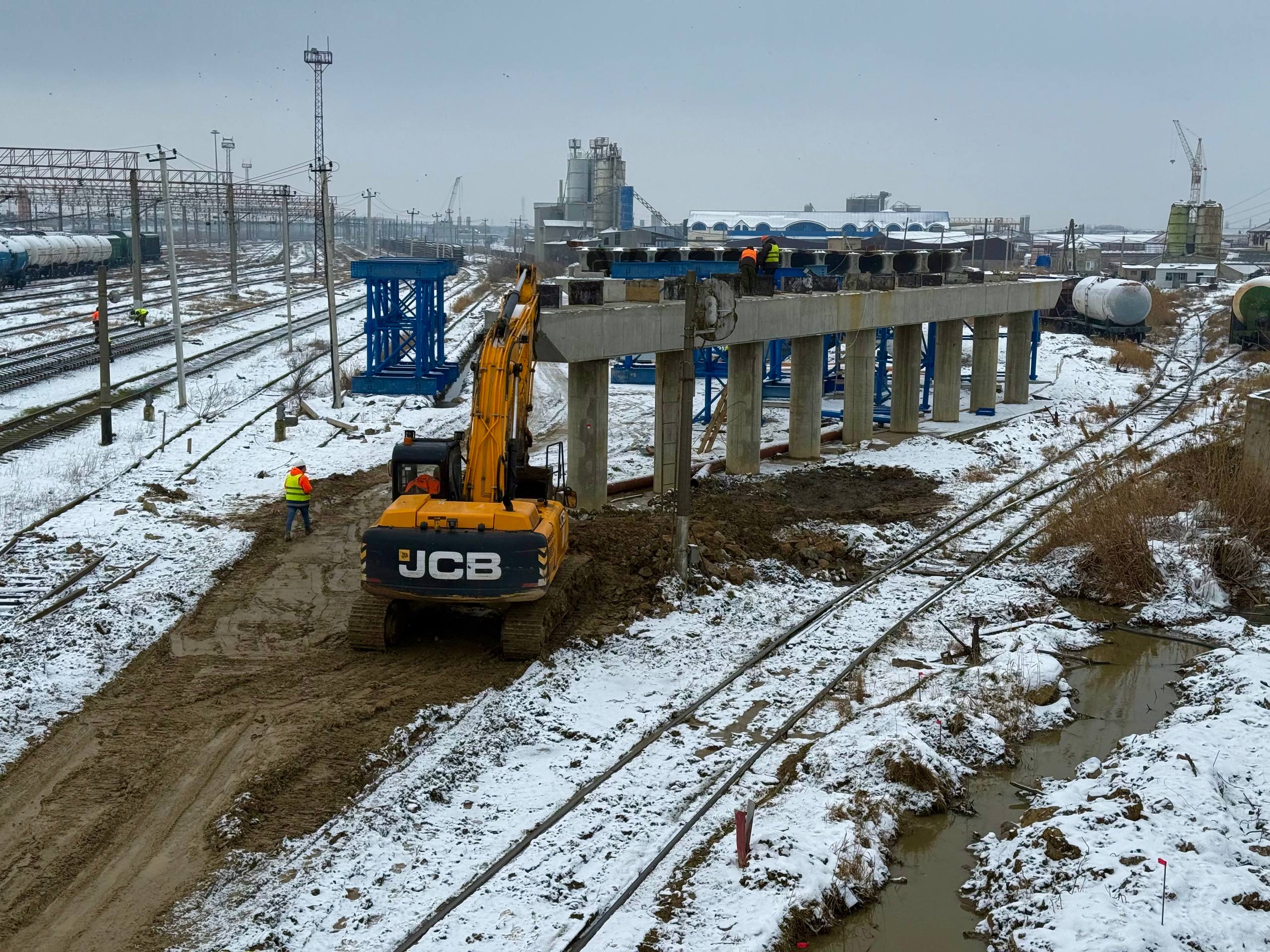Инспекция проверила этап строительства дороги к Махачкалинскому порту