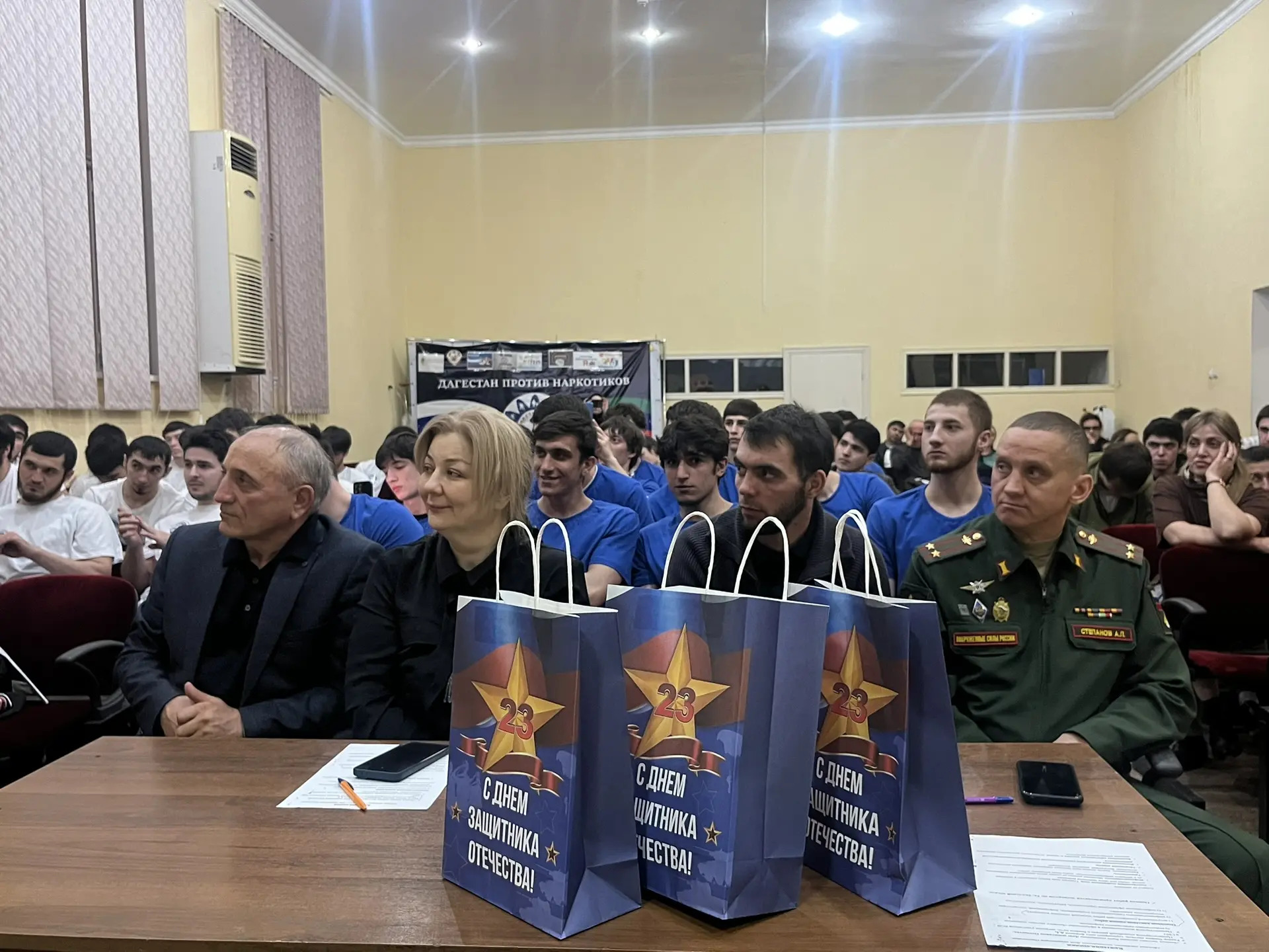 В Автомобильно-дорожном колледже прошел конкурс «Учимся Родину защищать!»