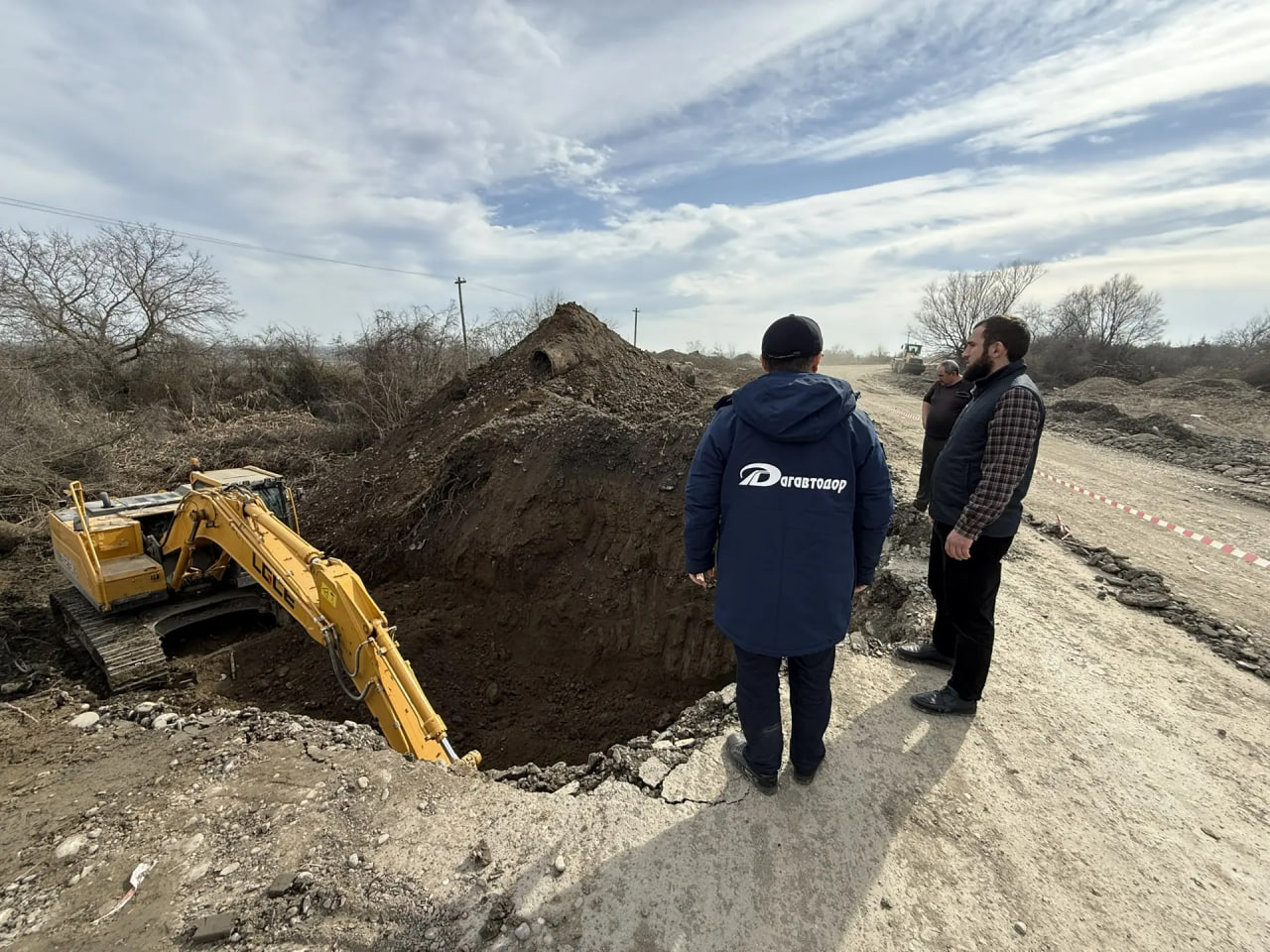 Дорогу к Самурскому лесу капитально ремонтируют под общественным контролем