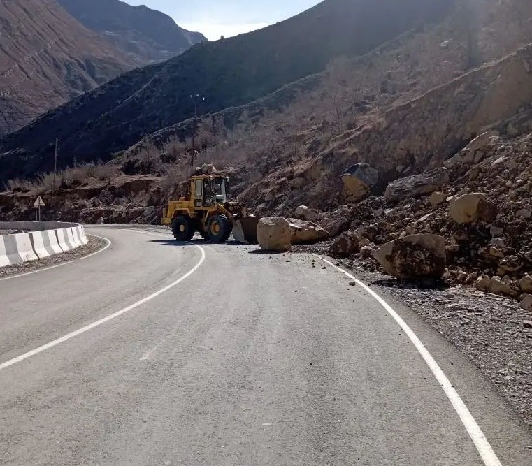 Дорожники Дагестана продолжают работы по содержанию и благоустройству дорог