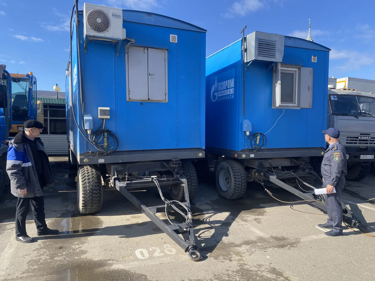 В Махачкале и Каспийске провели консультации для владельцев самоходной техники