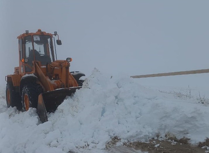 Дорожники Дагестана продолжают работы по содержанию и благоустройству дорог