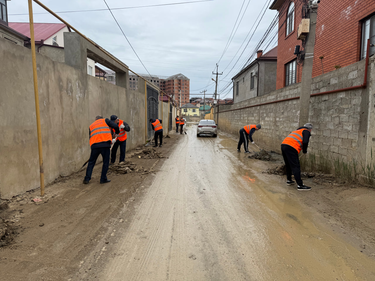 Арсланбек Алибеков рассказал об участии Минтранса РД в общероссийском субботнике